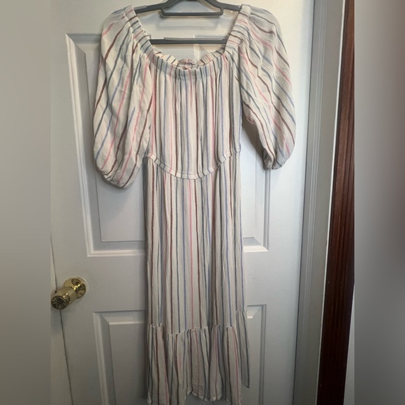 Harlow and Rose Dresses & Skirts - White and Pink Puff Sleeve Sundress